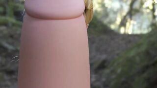 Tinkerbell rubs her fairy body all over a big dick