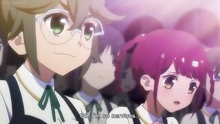Hot girls start making out and it turns in to a hentai lesbian orgy and combat zone